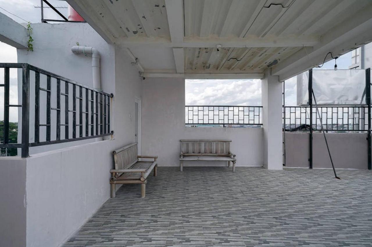 Urbanview Hotel Bari Syariah Palembang By Reddoorz Exteriér fotografie